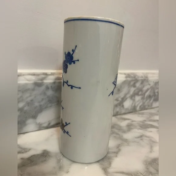 Chinese Porcelain Ceramic Blue White Plum Blossoms Vase Brush Pot 7” T